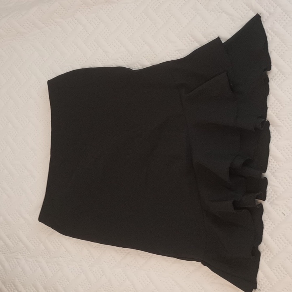 Spring Street Black Ruffle Pencil Skirt